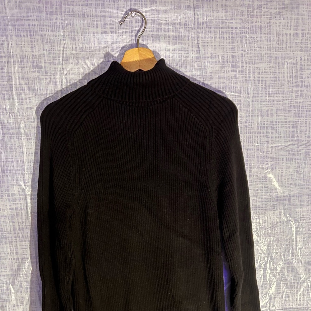 H&M Men’s Turtleneck Sweater